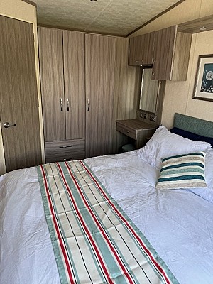 master bed storage