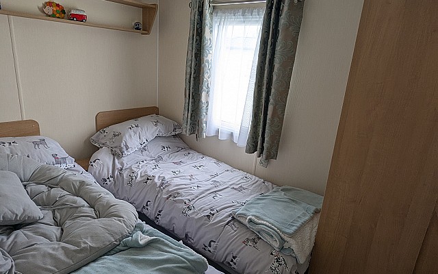 twin room